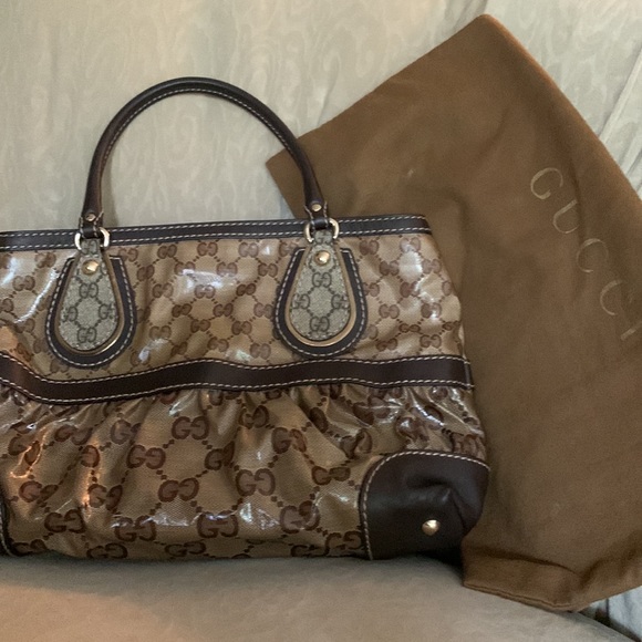 Vintage Gucci Shoulder Bag with dust bag in great condition. Slightly used….. - Picture 6 of 8